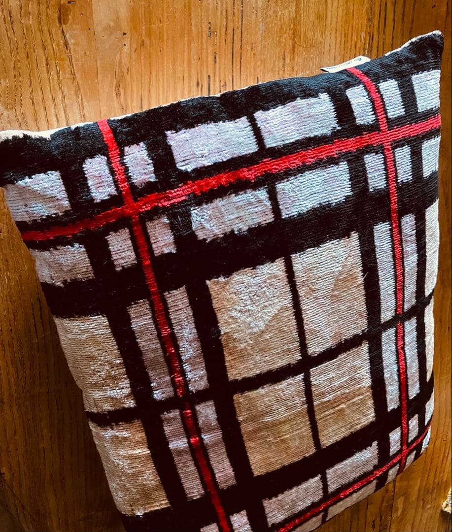 Les Ottomans シルクベルベットクッション