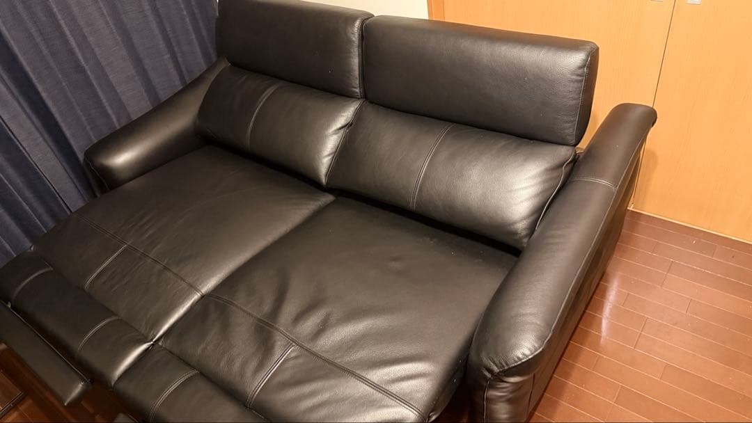 ヤマダオリジナル 電動リクライニングソファ「YES140004BK3P」ブラック