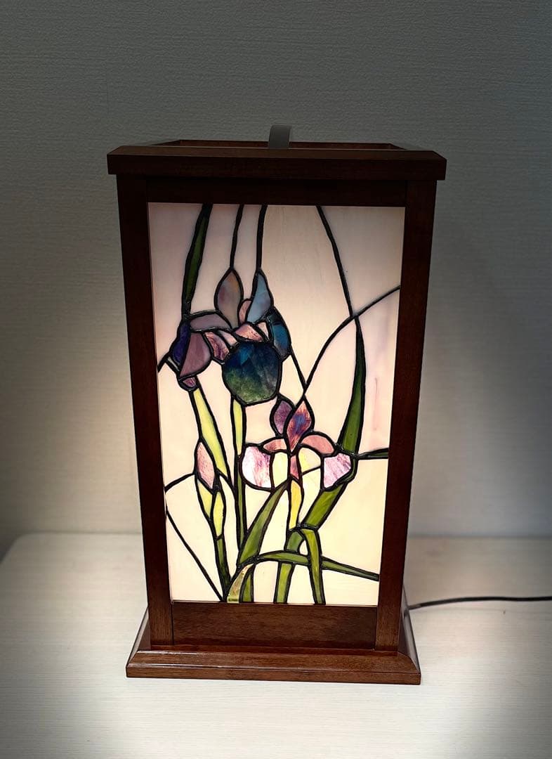 ステンドグラス《行燈》電気スタンド