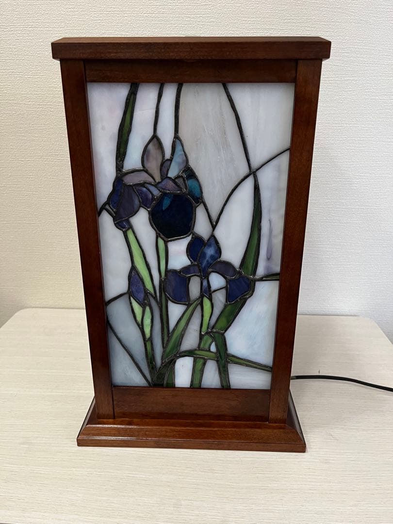 ステンドグラス《行燈》電気スタンド