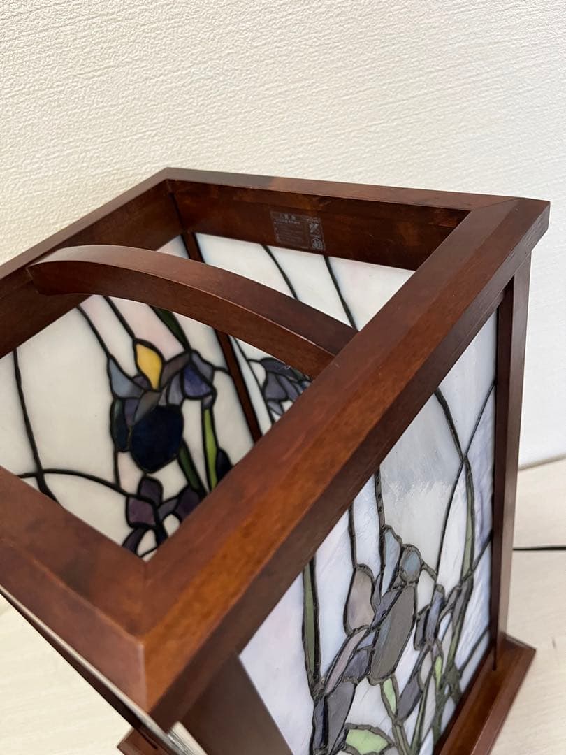 ステンドグラス《行燈》電気スタンド