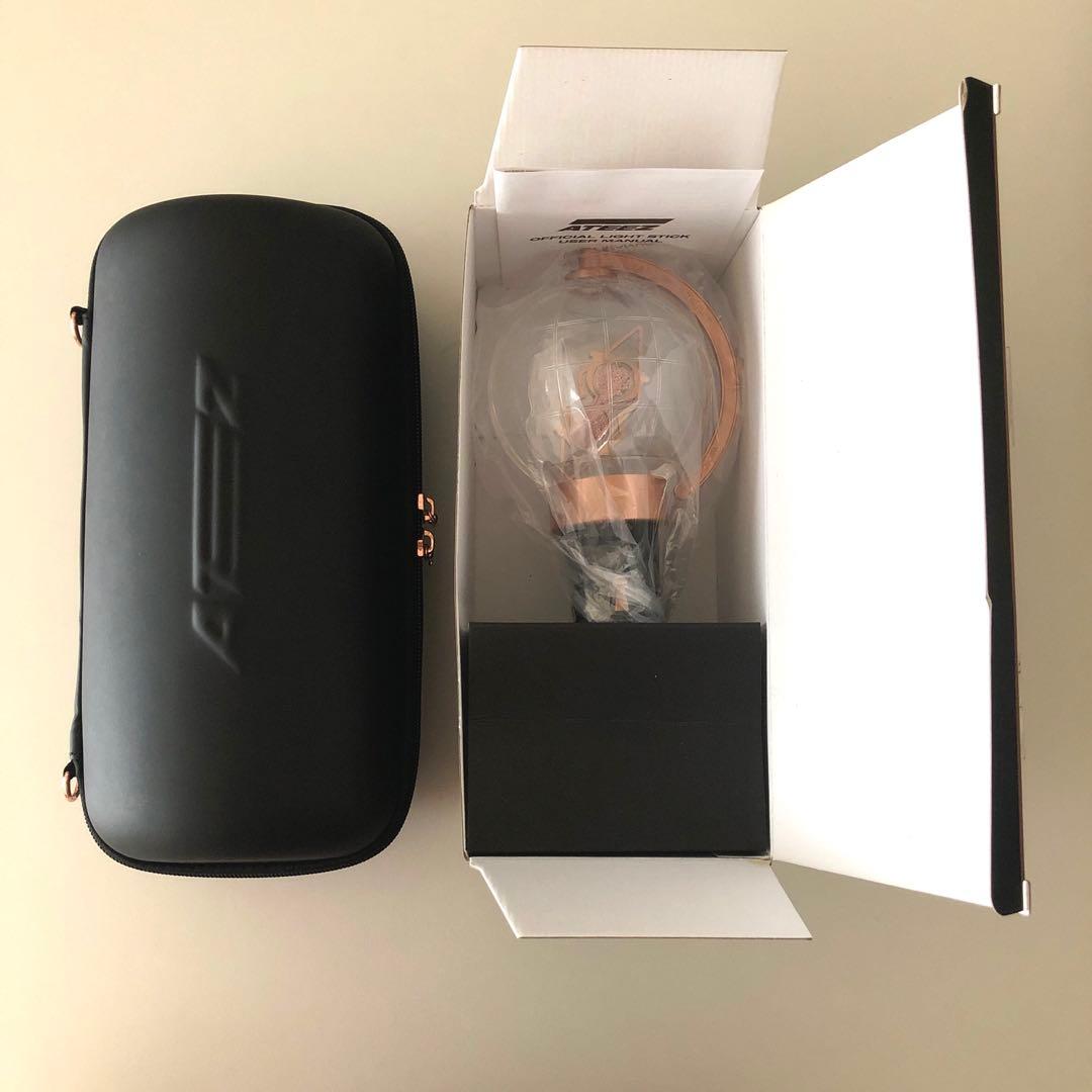 アチズ ATEEZ ペンライトVER.1 ペンライトケース ライティニ - メルカリ