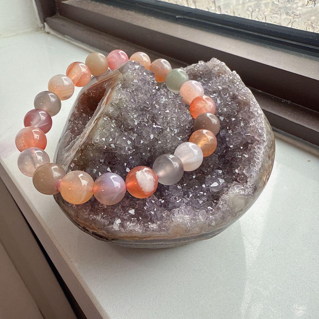 天然石アメジストの　置物　鉱物NO.080109