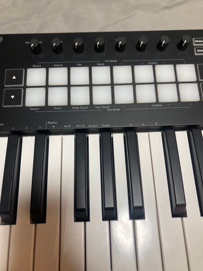 Novation Launchkey mk3 37 MIDIキーボード 美品