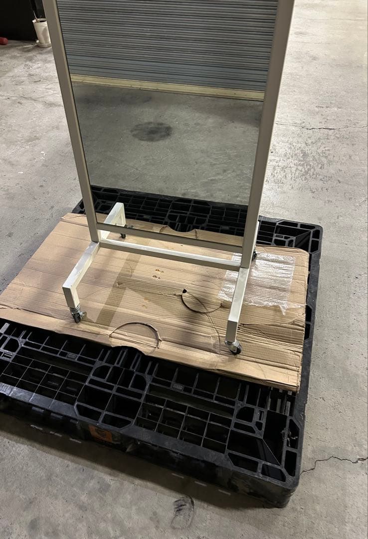 スタンドミラー 高さ1755mm 幅570mm 店舗什器