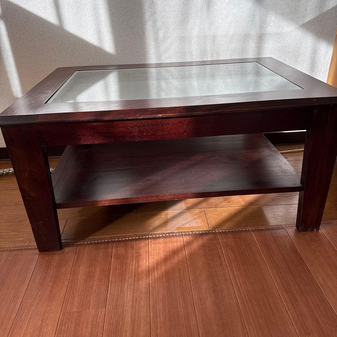 伸長式ガラステーブル