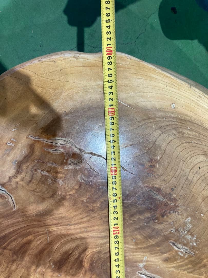 無垢材の自然形状テーブル 約150cm x 70cm