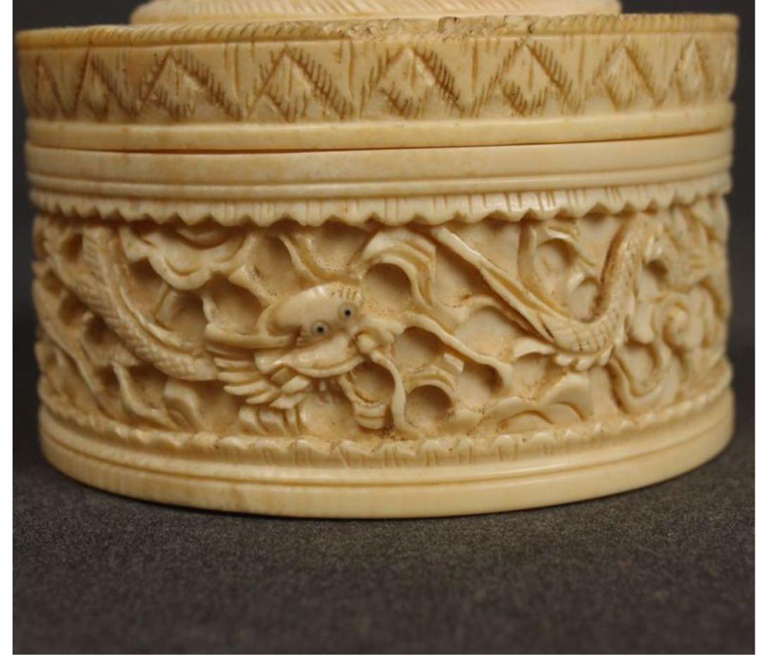 ナリトラ商品2点送料無料　清～民国　雲龍文彫刻蓋物　中国古玩