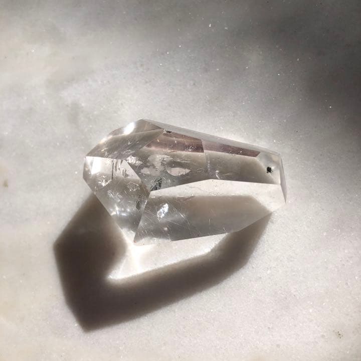 ホワイトルチル B