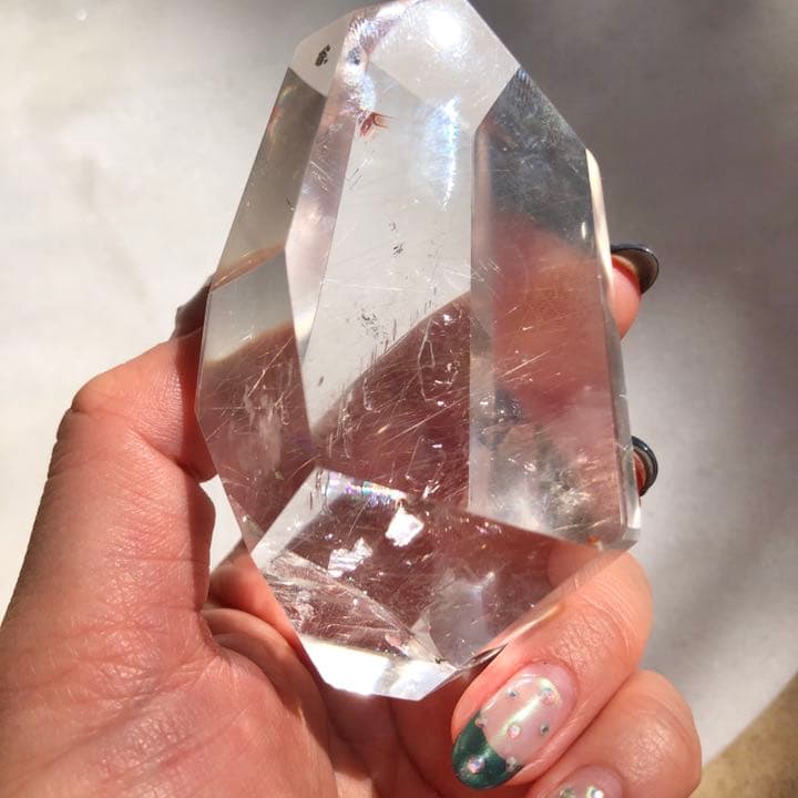 ホワイトルチル B