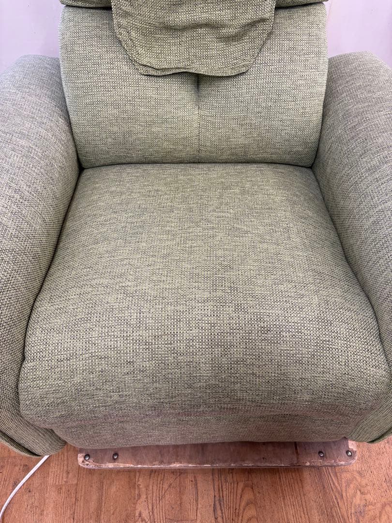 M028　ニトリ　1P電動リクライニングソファ　ソファ　幅950ｍｍ