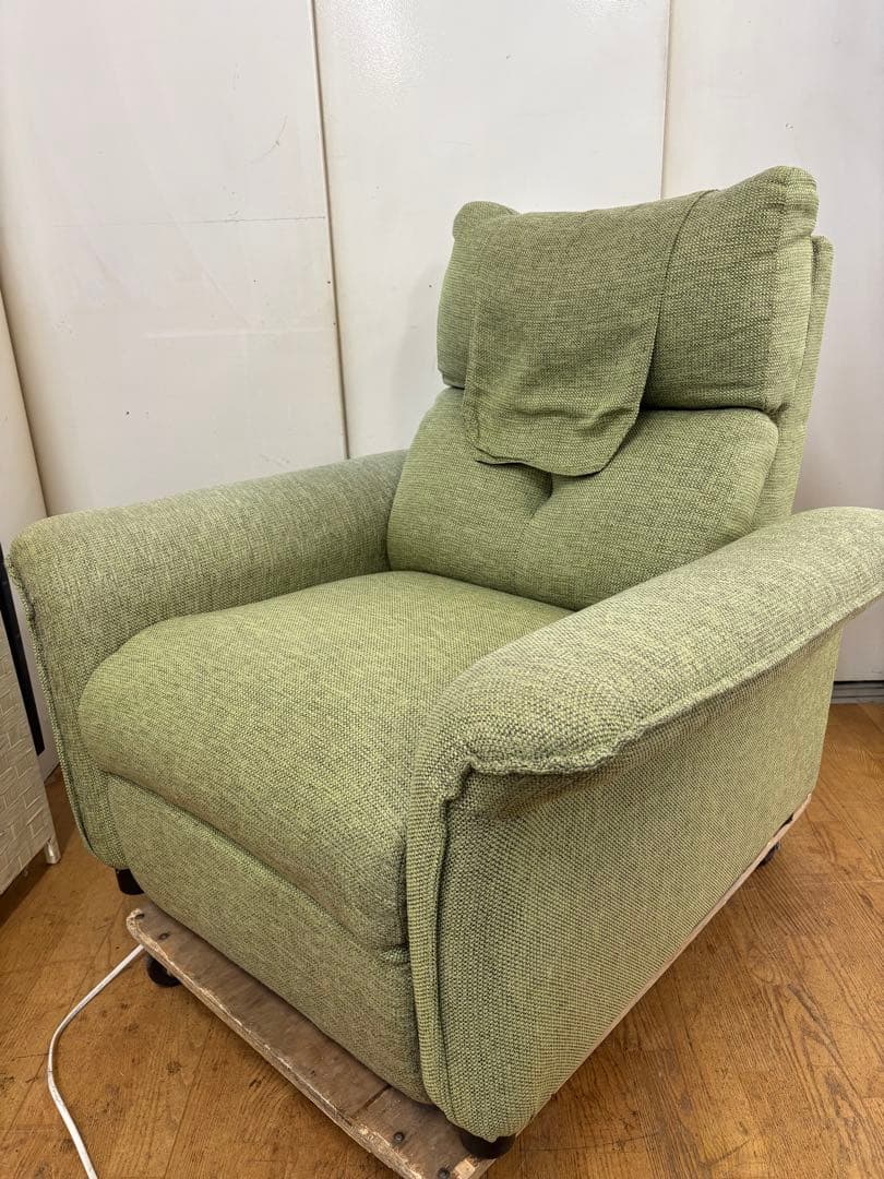 M028　ニトリ　1P電動リクライニングソファ　ソファ　幅950ｍｍ