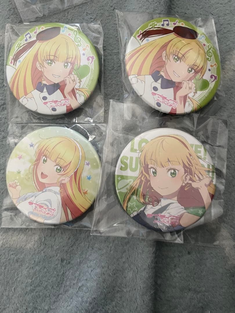 平安名すみれ缶バッジ - メルカリ