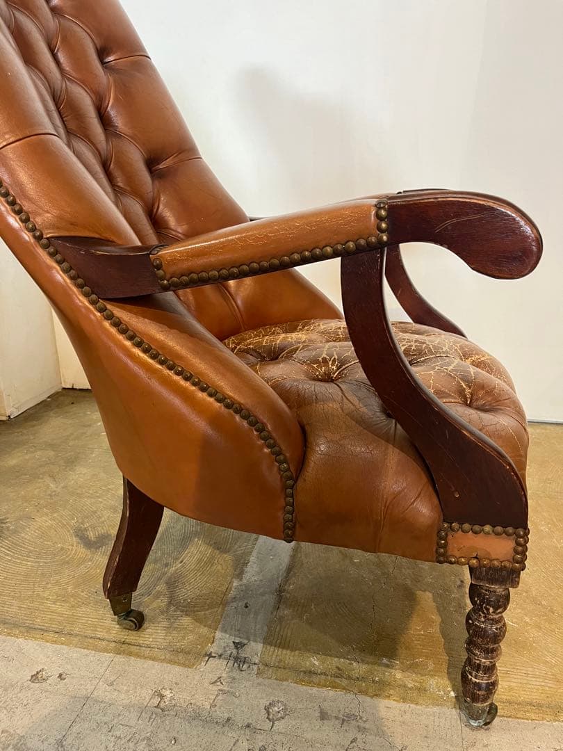 カールトンチェア