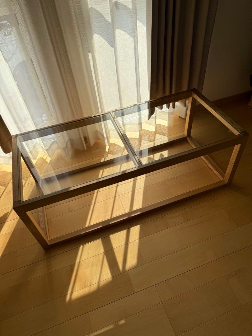 ロウヤ　ガラステーブル　ローテーブル