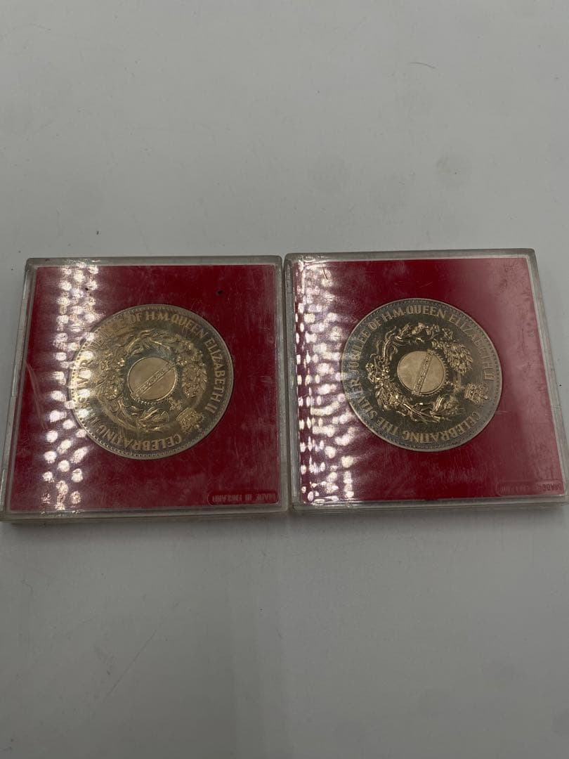 エリザベス女王即位25周年記念 シルバー・ジュビリー 記念メダル