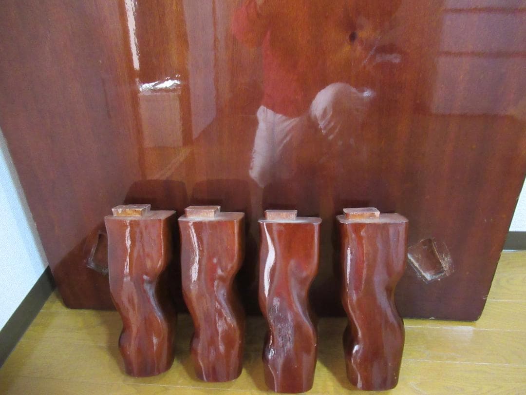 座卓 一枚板 座敷机 脚取り外し可 縦151㎝ 横88㎝ 厚み5㎝（中古