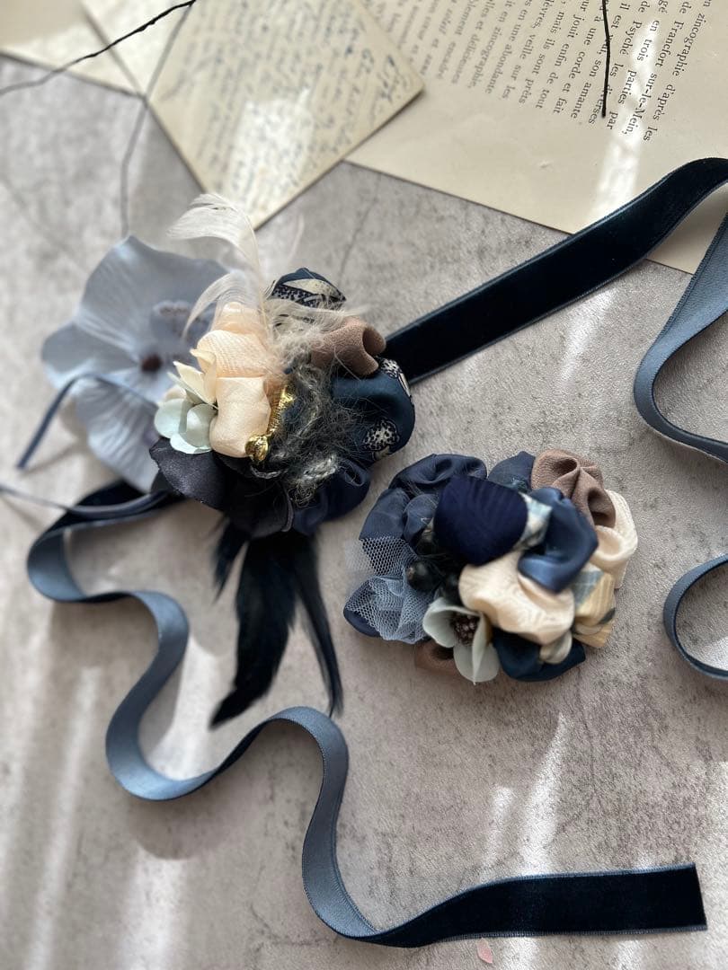 きらめくロゼット様　男の子用髪飾り