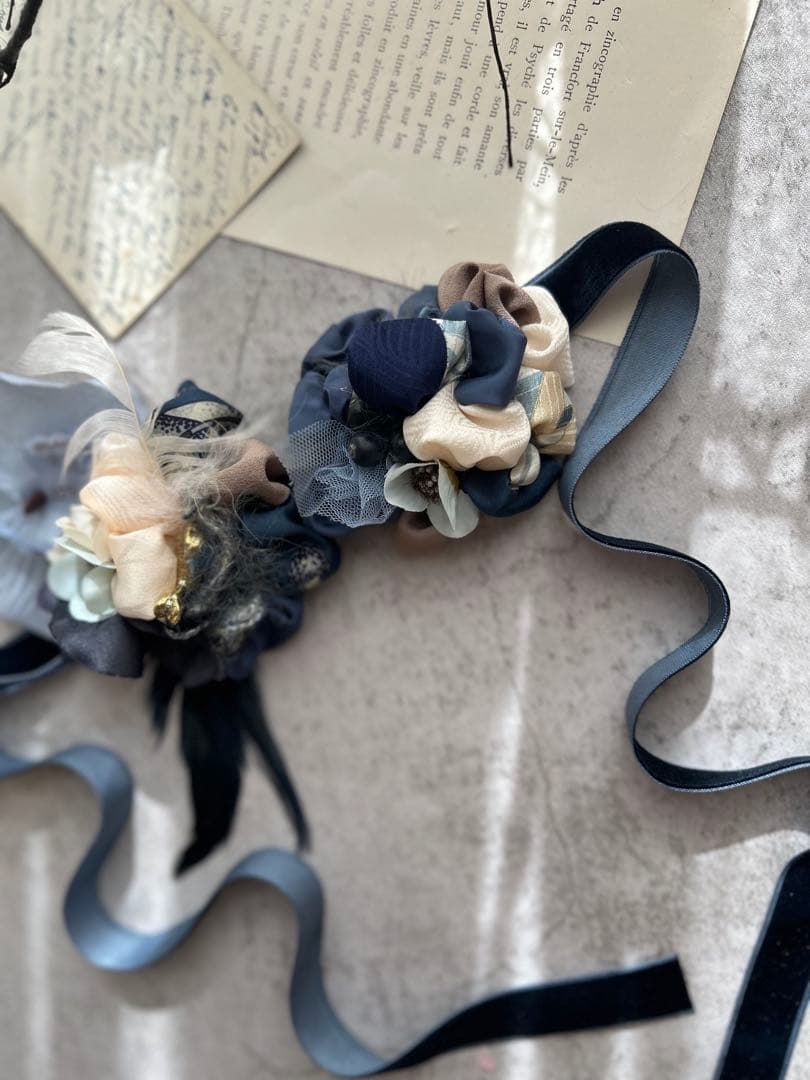 きらめくロゼット様　男の子用髪飾り