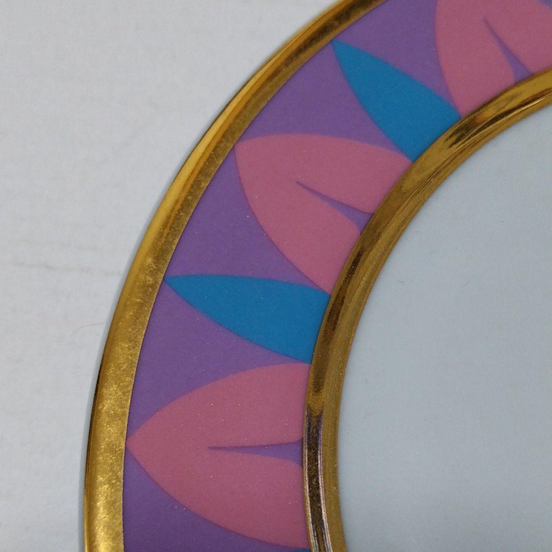 美女と野獣　劇場版に登場する　お皿　ディズニ－