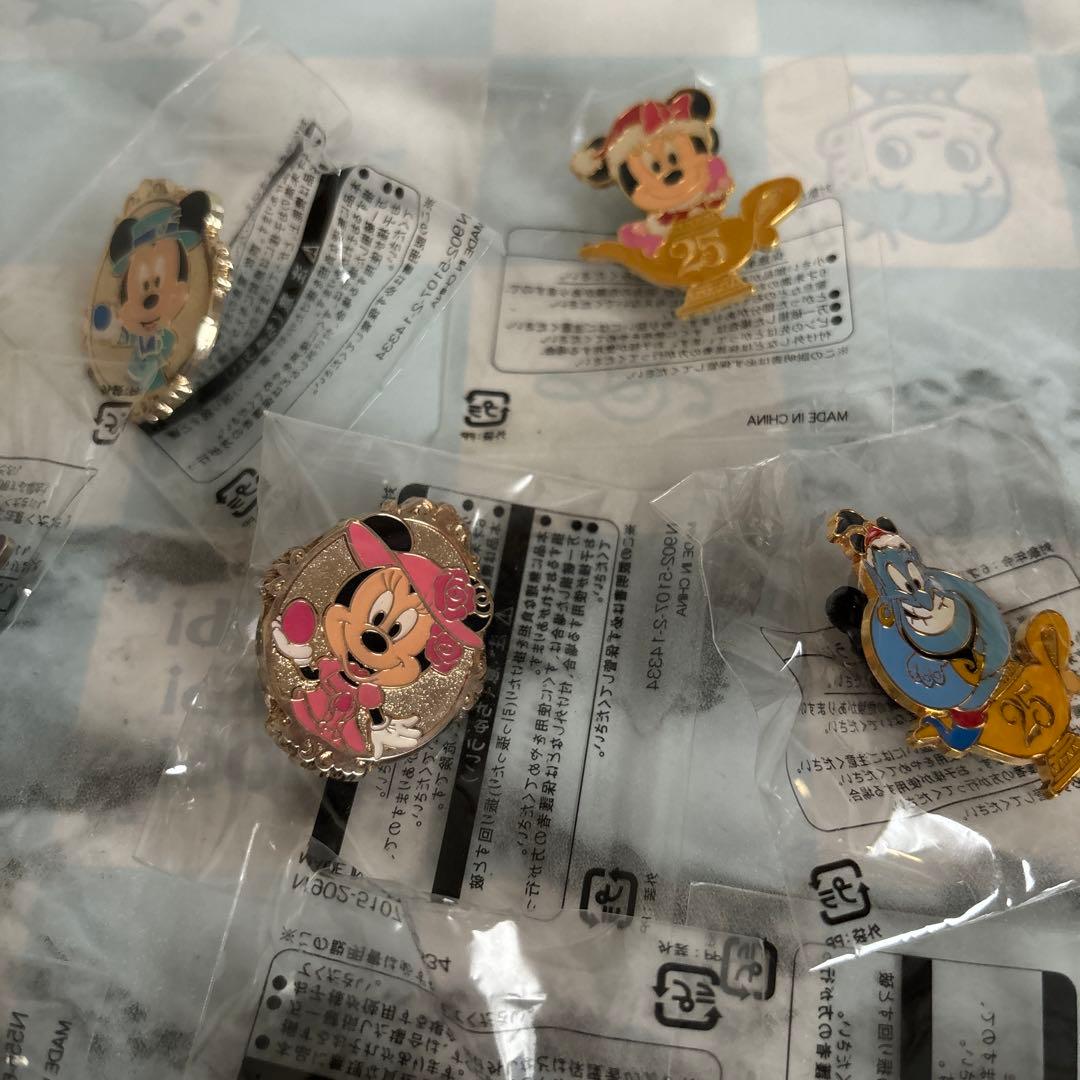 ディズニーランド ディズニーシー ピンバッジ 新品 ゲーム - メルカリ