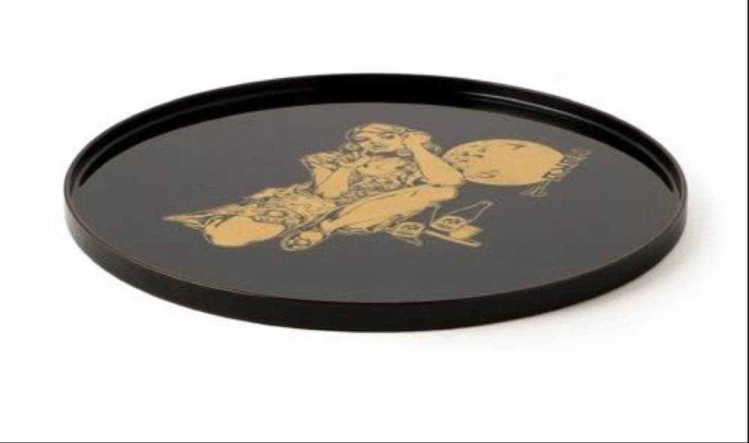 ヱビスビール × 荒木飛呂彦 山田平安堂 丸盆 Moonlight Rocket - メルカリ