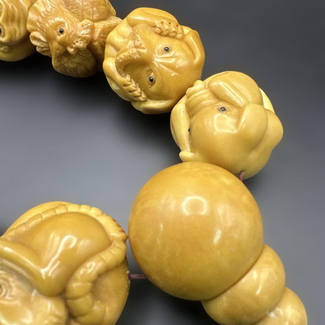 数珠，念珠，動物彫刻，ビーズ 12個セット