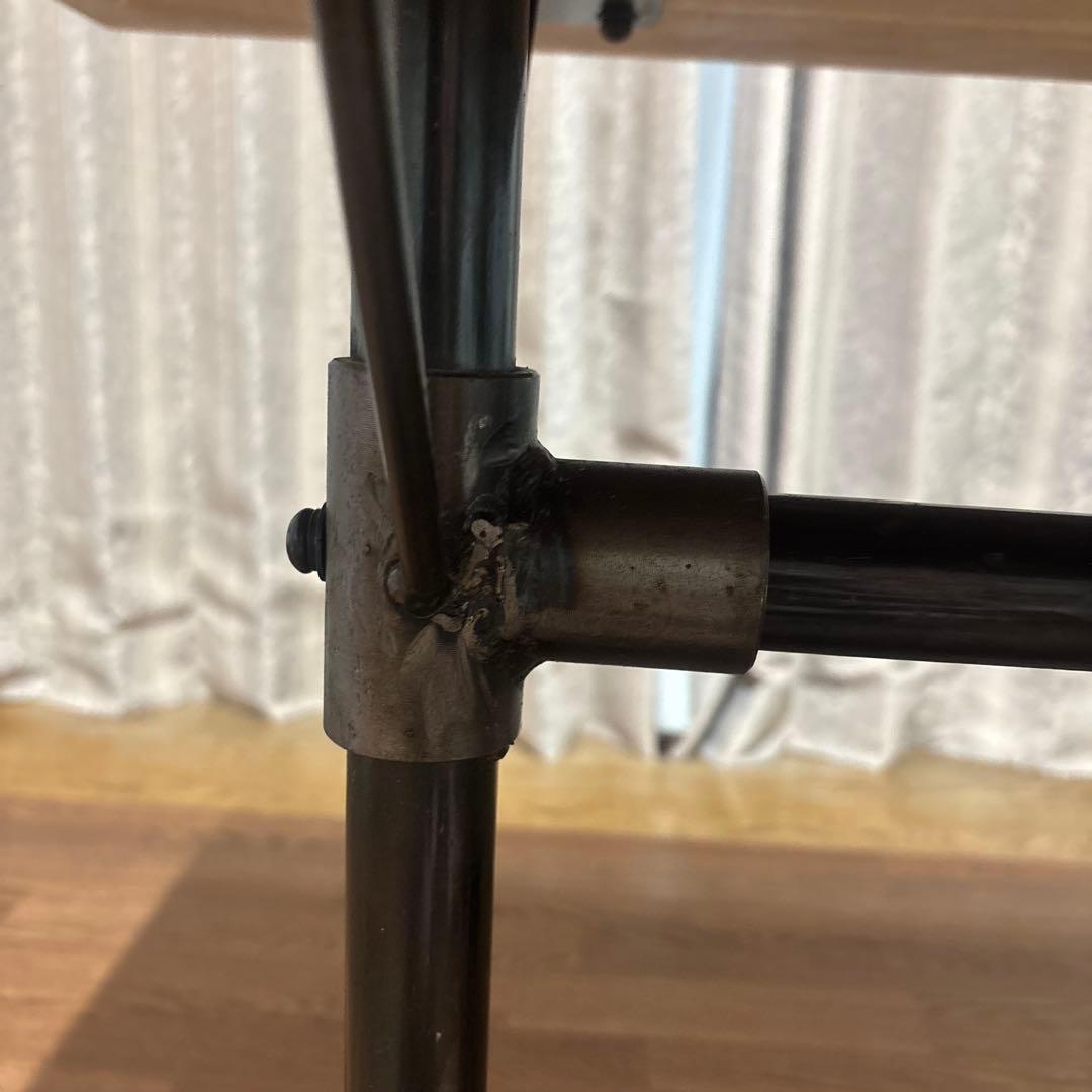 ぶんぶんハチさん専用　クラッシュゲート　木製テーブル