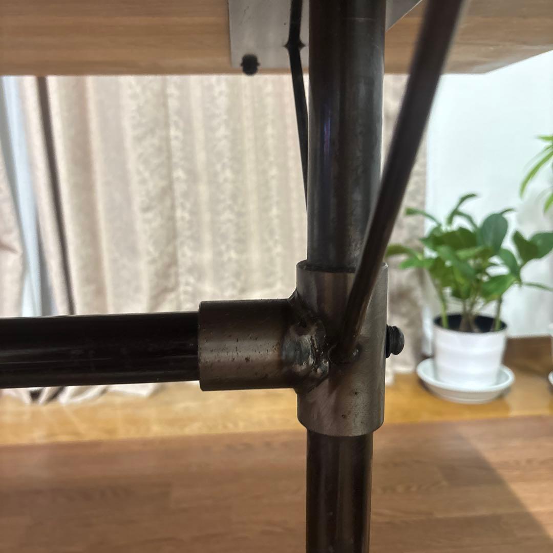 ぶんぶんハチさん専用　クラッシュゲート　木製テーブル