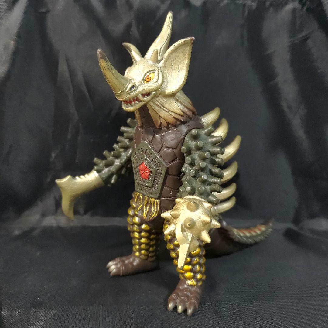 生産終了】タイラント(2008) ウルトラマン 怪獣 ソフビ 800 廃盤レア