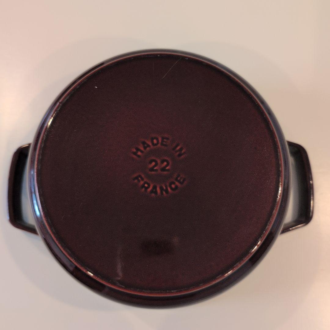 ストウブ ピコ・ココット 22 cm　グレナディンレッド　ラウンド　鋳鉄