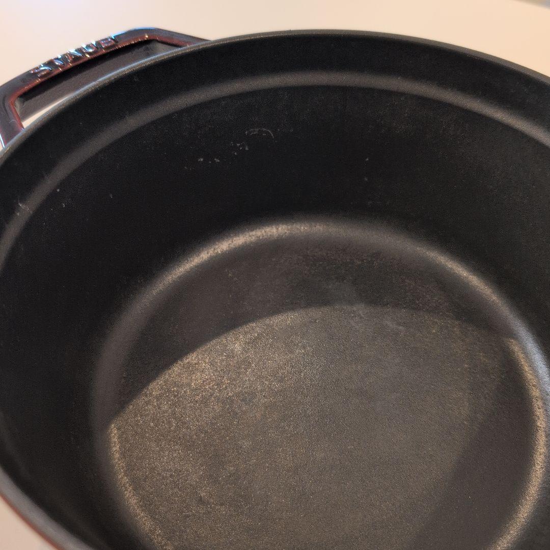 ストウブ ピコ・ココット 22 cm　グレナディンレッド　ラウンド　鋳鉄