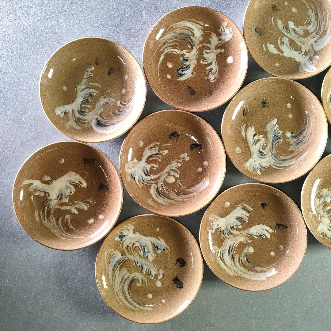 A1229-2/在銘/浪千鳥小皿18客/向付/銘々皿/飾皿/菓子皿/懐石道具/