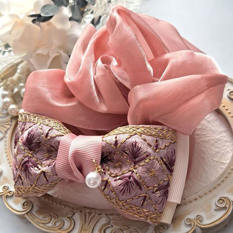 いつな⭐︎様お取引中⭐3191⭐❣️大人可愛い華やかアクセ❣️オリジナル✴インド