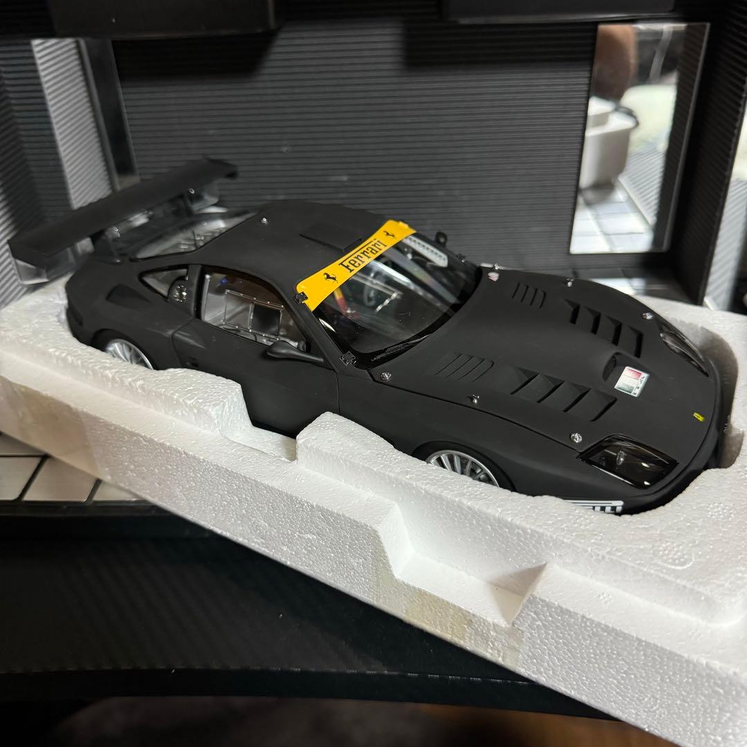 絶版 未展示品 京商 1/18 フェラーリ 575 GTC マットブラック - メルカリ