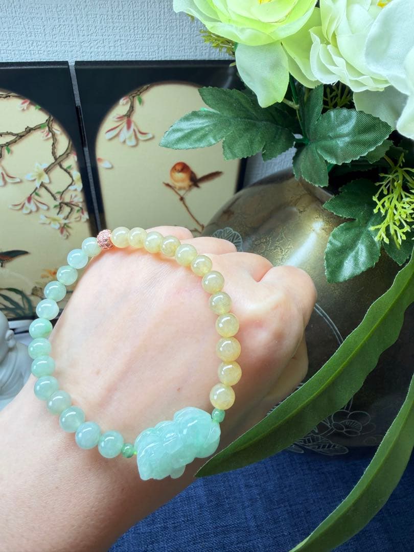 新作‼️ミャンマー産本翡翠　金運アップ⤴️貔貅様＆双色翡翠ブレスレット