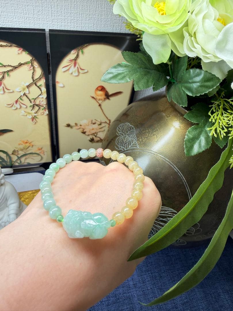 新作‼️ミャンマー産本翡翠　金運アップ⤴️貔貅様＆双色翡翠ブレスレット