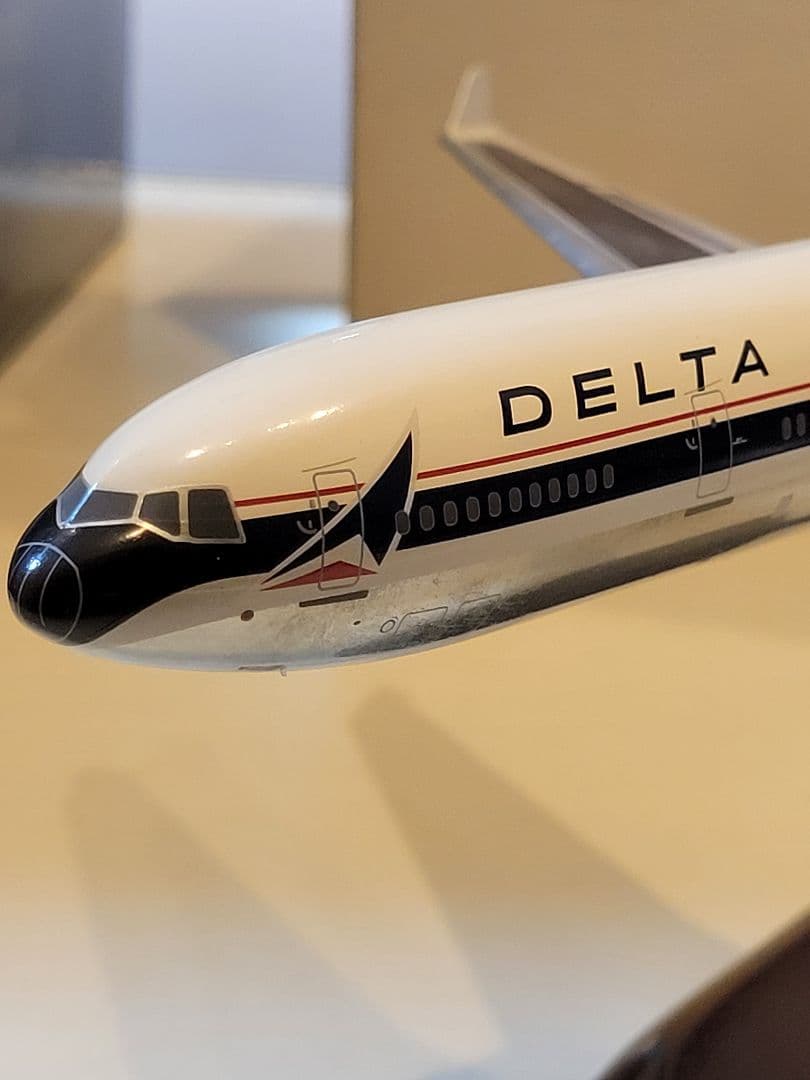 超激レア！McDonnell Douglas MD-11 1/200 デルタ