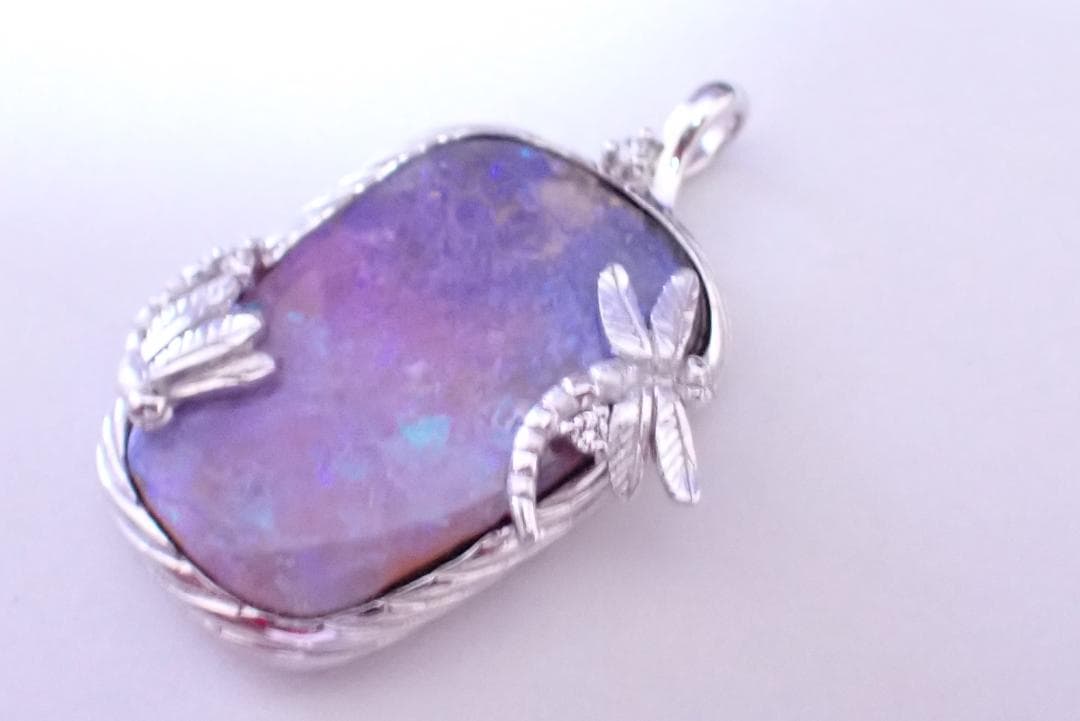 ボルダーオパール　ペンダントトップ　12.77ct　ダイヤ0.04ct　059