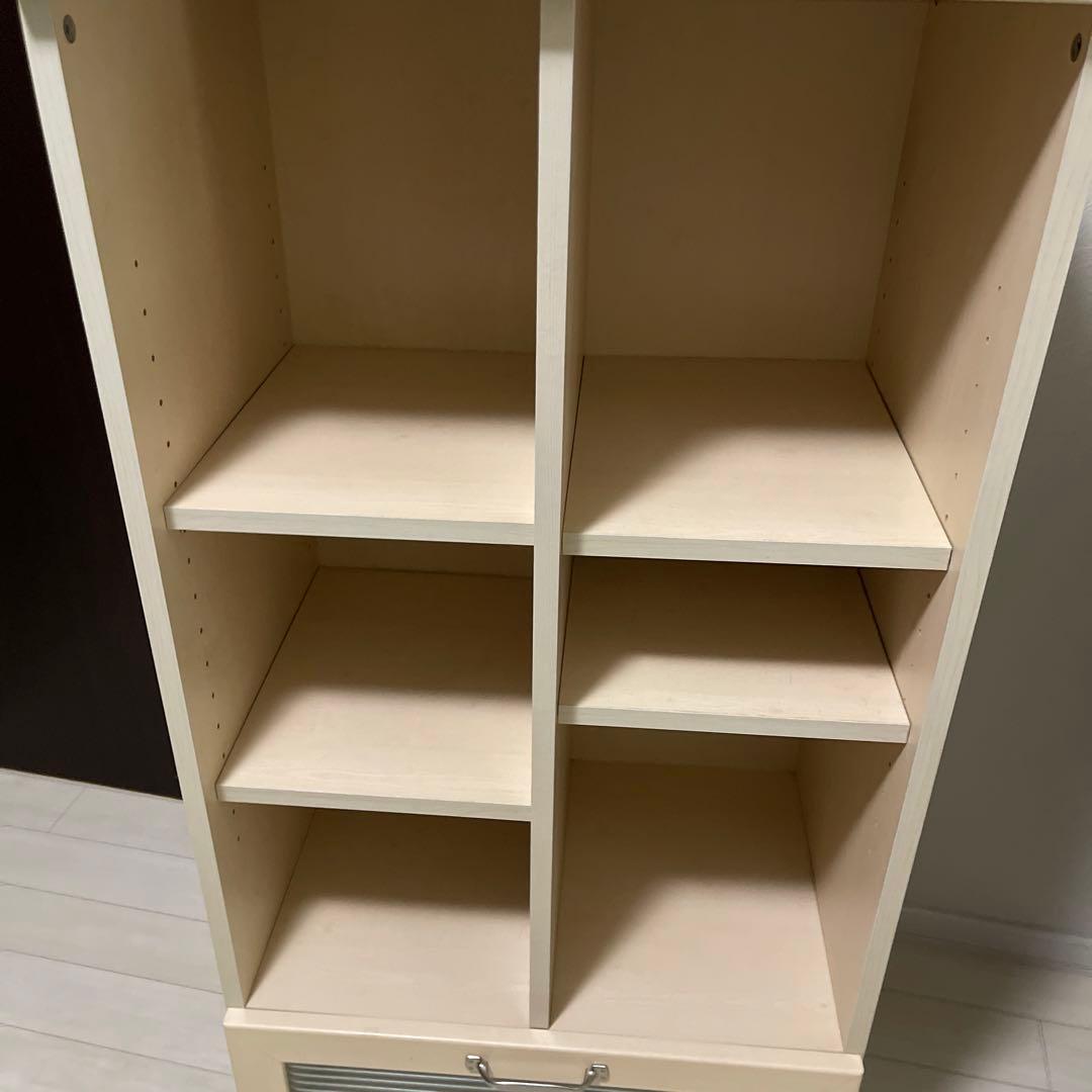引き取り限定　引き出し付き本棚　キャビネット