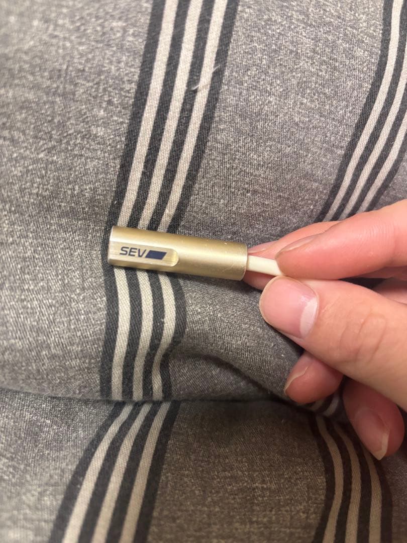 SEV シリコン ネックレス ホワイト