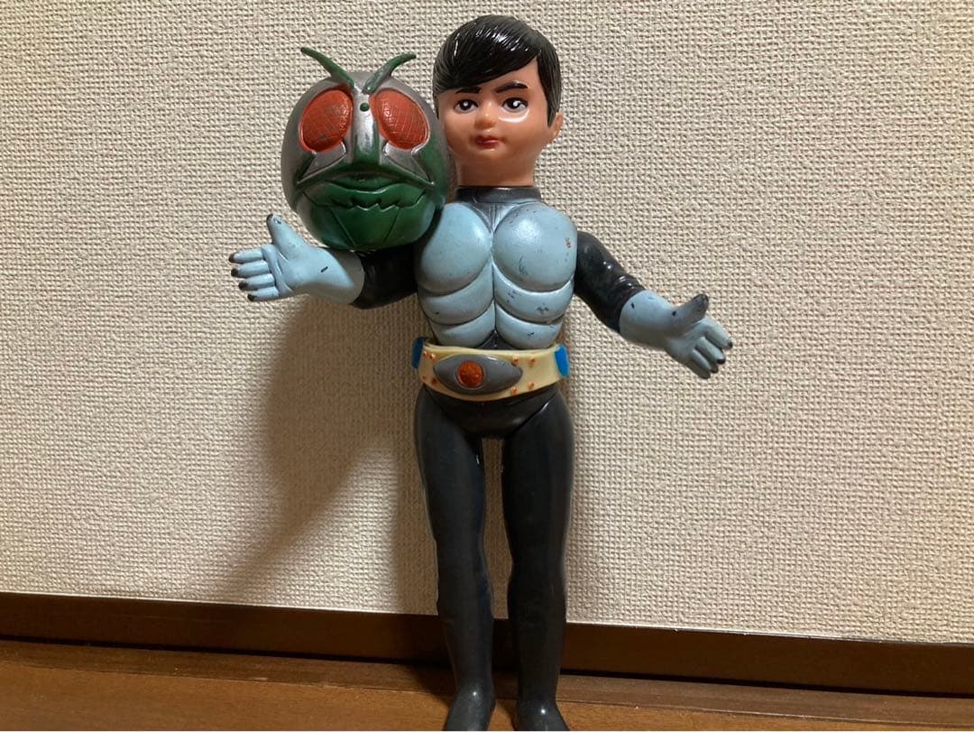 ⚠️当時物・昭和レトロ仮面ライダー旧1号ミニソフビマフラー付き