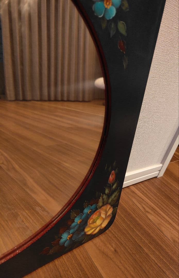 トールペイント 壁掛け鏡 ウォールミラー 手描き ハンドペイント 木製 バラ