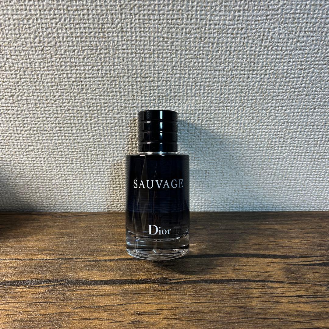 r*1様 Dior SAUVAGE 香水（男性用）