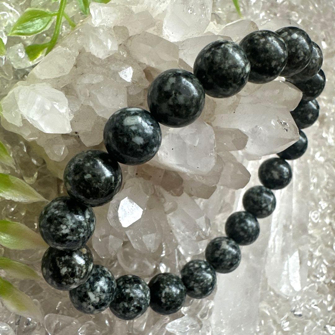 【遠野霊石】 高波動が現実を動かす｜幸運と願いを引き寄せる奇跡の石 10mm