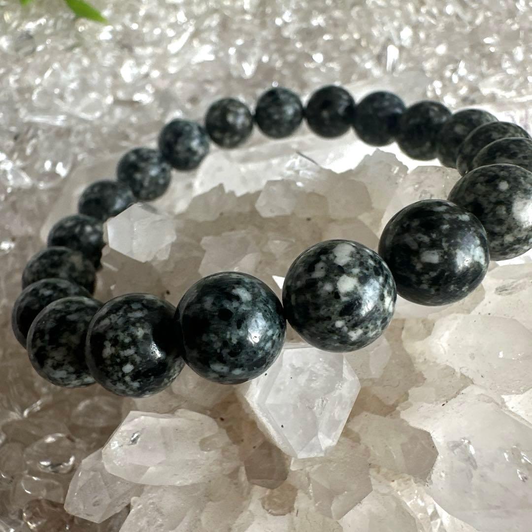 【遠野霊石】 高波動が現実を動かす｜幸運と願いを引き寄せる奇跡の石 10mm