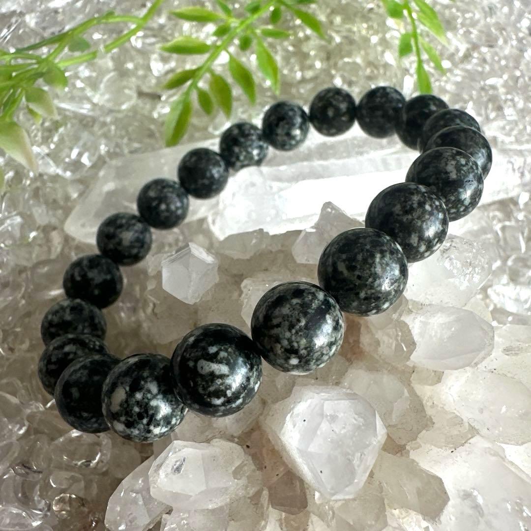 【遠野霊石】 高波動が現実を動かす｜幸運と願いを引き寄せる奇跡の石 10mm