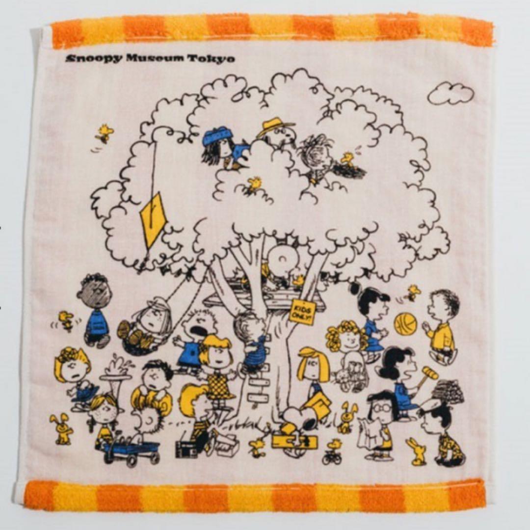 スヌーピーミュージアム♡(・\"(●)スヌーピー。ツリー柄ウォッシュタオル 1点