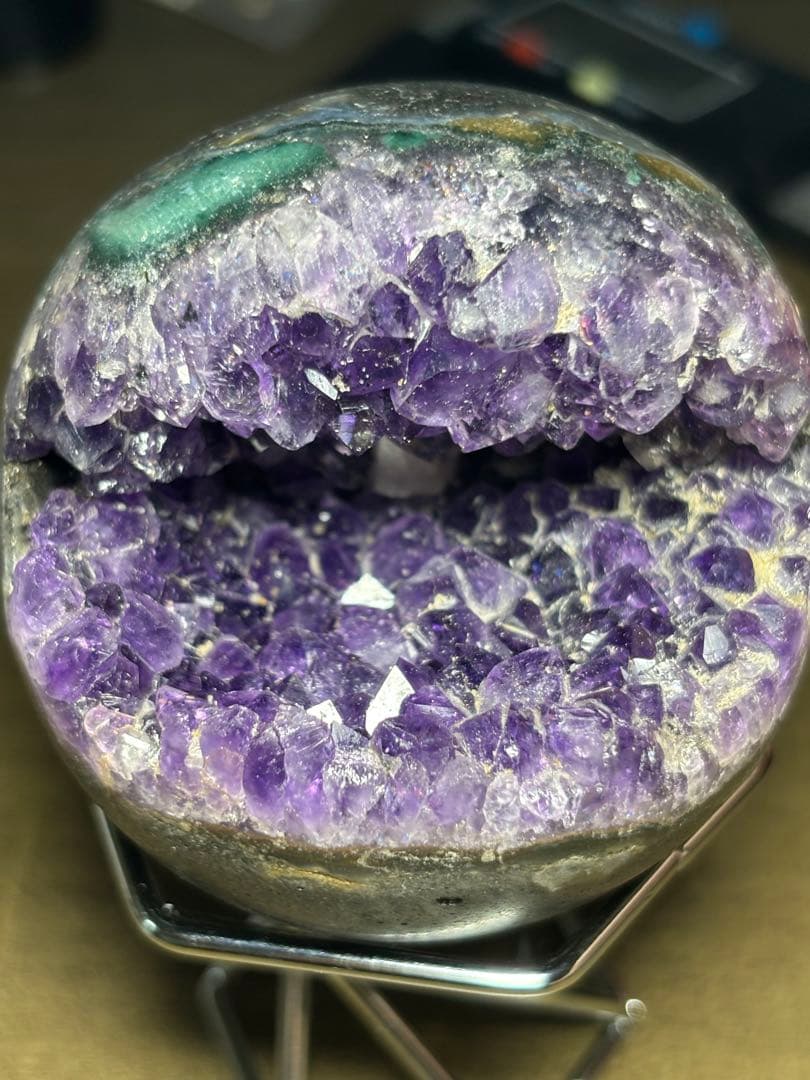 ウルグアイ産　アメジスト　笑口　スフィア　置物縦63.4×横62.6㎜（新品）