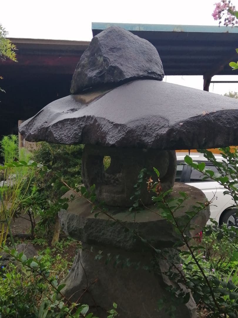 石灯籠　大型